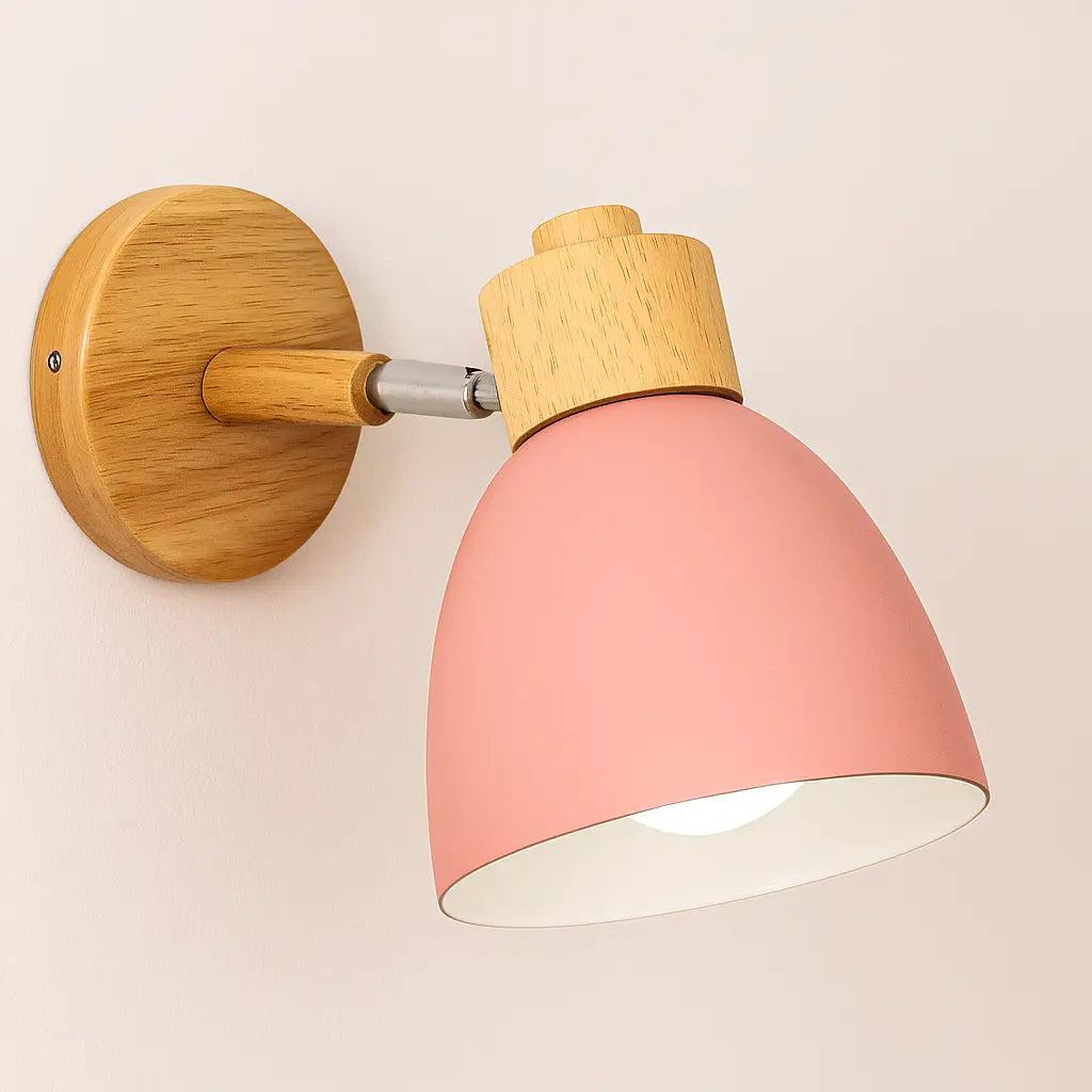 Moderne Wandleuchte aus Holz und Metall im nordischen Design – Ansicht 5