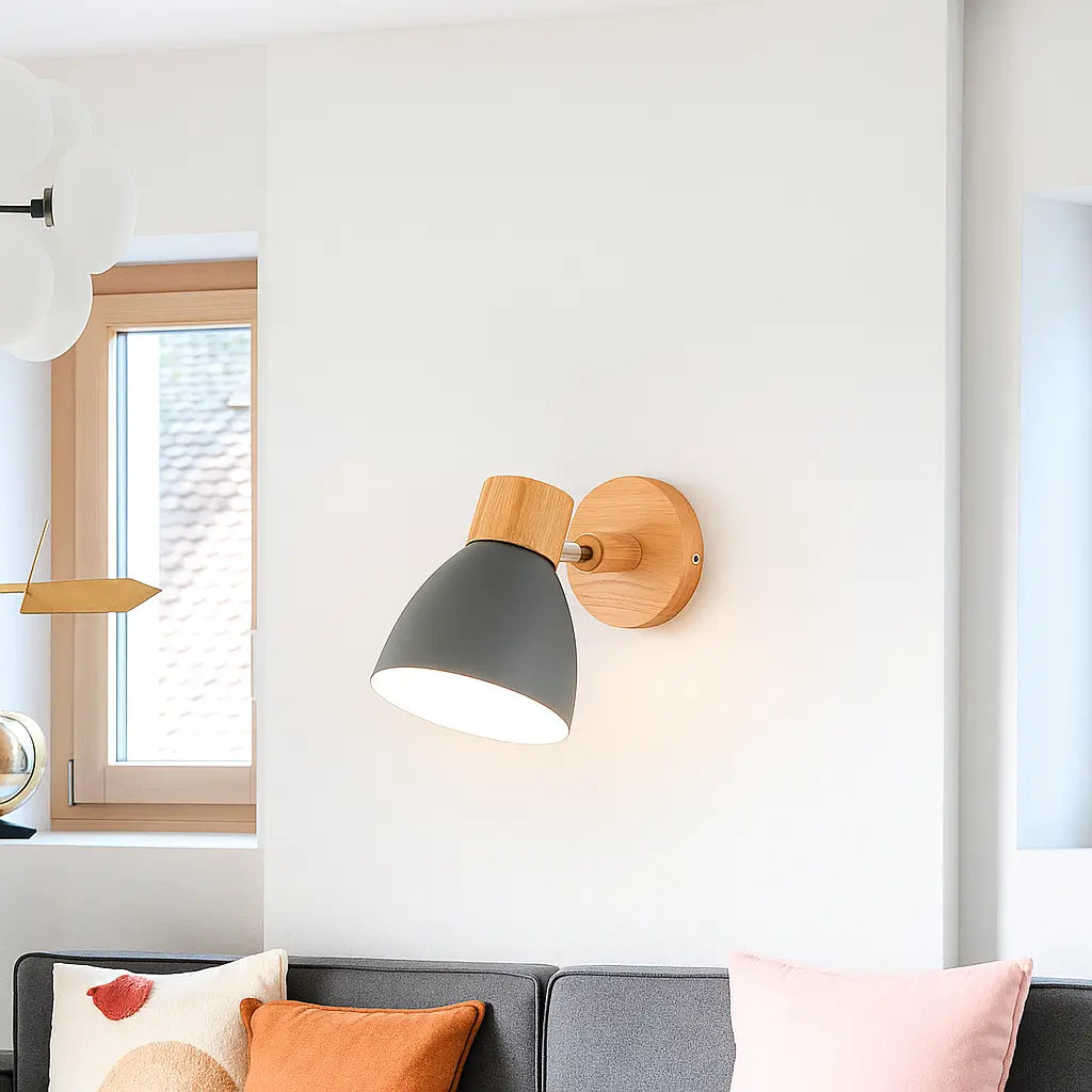 Moderne Wandleuchte aus Holz und Metall im nordischen Design – Ansicht 12