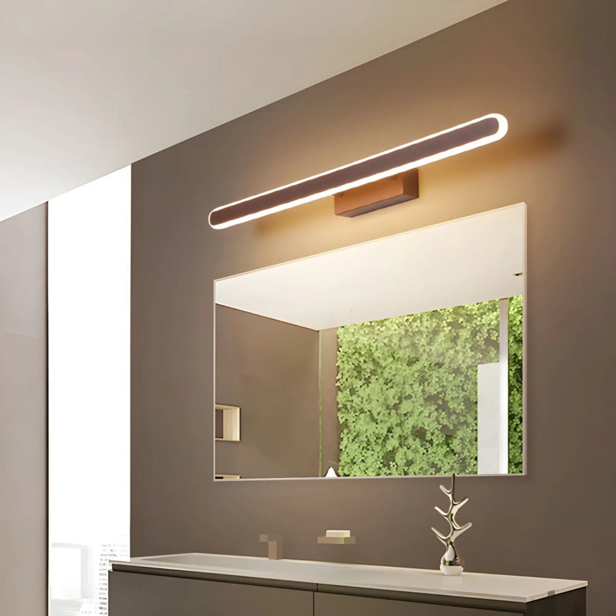 Braune Bad Wandleuchte LED für modernes Spiegeldesign – Ansicht 4